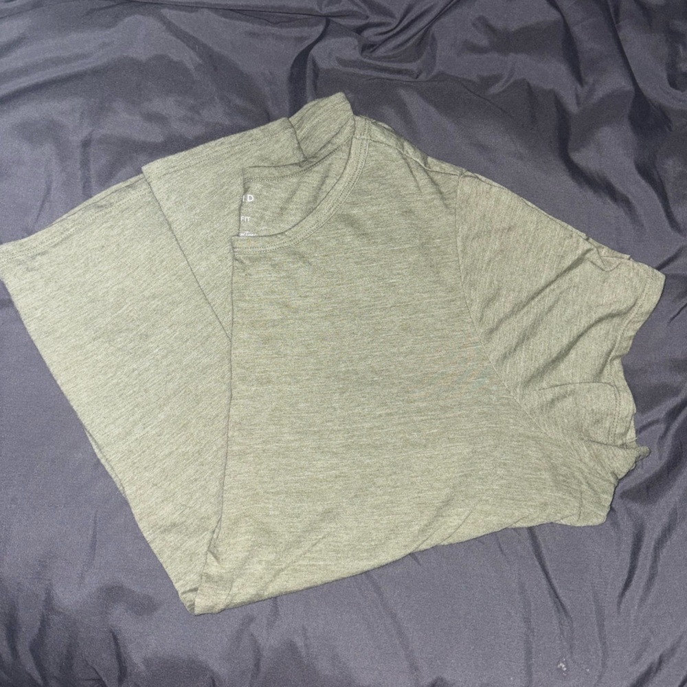 Torrid Green Short Sleeve Tee Casual and Comfortable